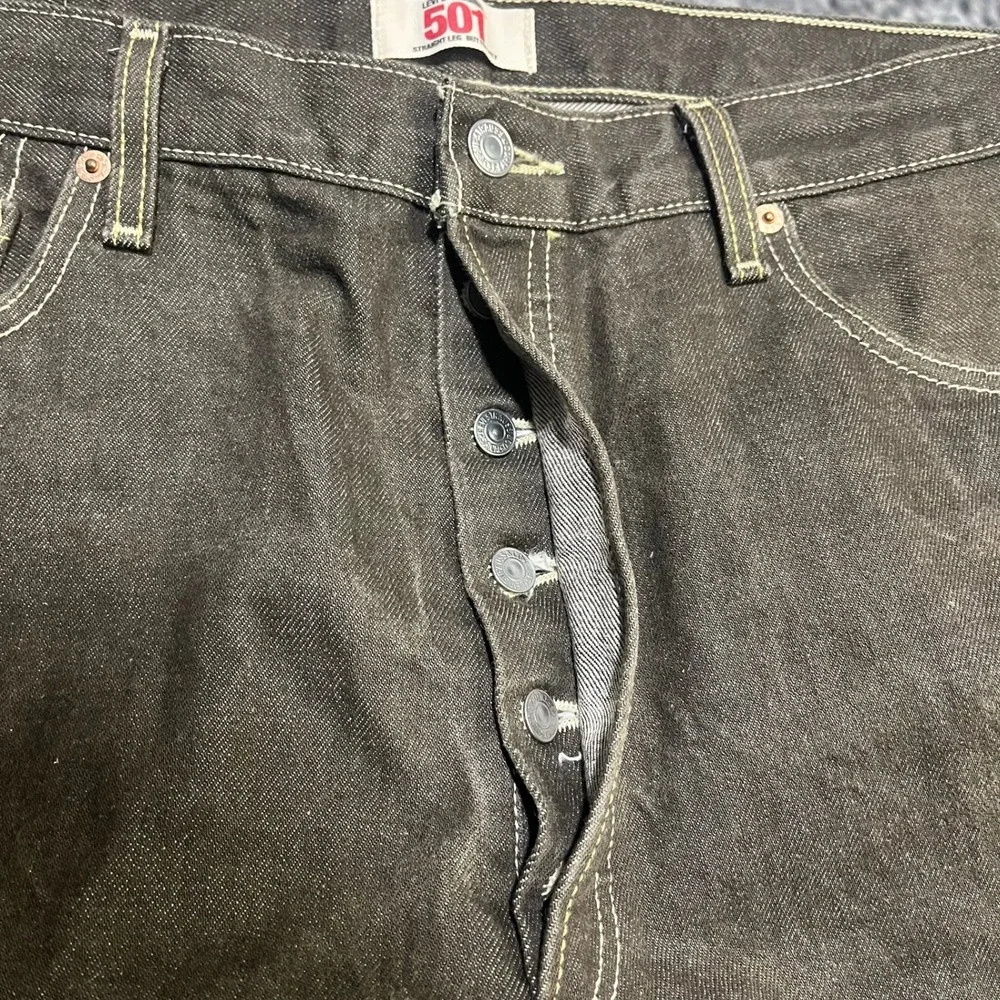 Vintage Levi's 501 Jeans Straight Fit Mens 30x30 Brown Denim Button Fly 2000s
